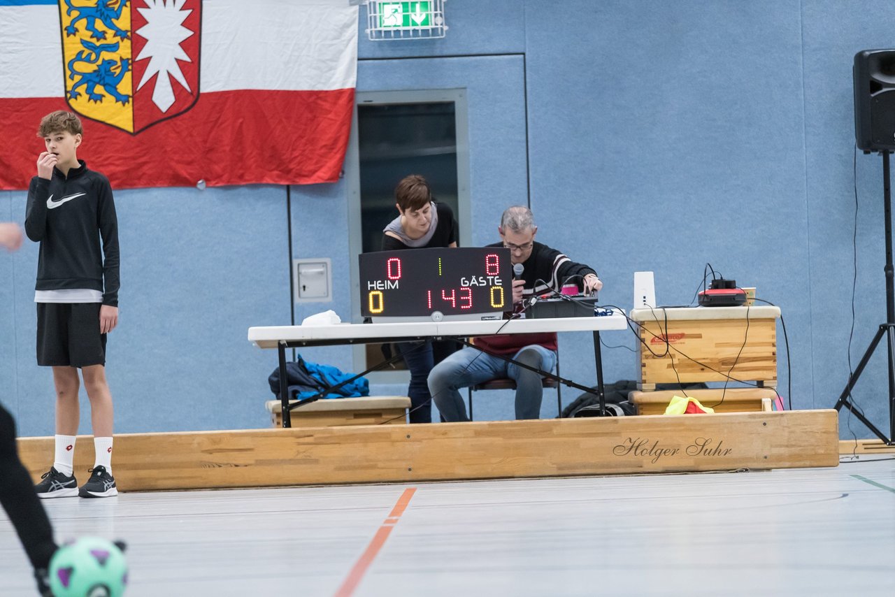 Bild 712 - C-Juniorinnen Loewinnen Cup